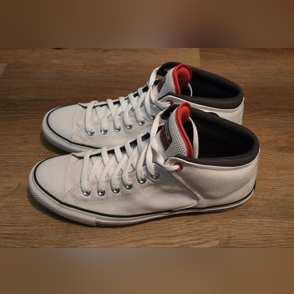 Brand New Converse White Mid-Top Canvas Sneakers Size 13